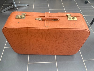 Vintage kuffert 60´erne, retro rejsekuffert , Retro kuffert stor kuffert med messing, Dansk Design. 