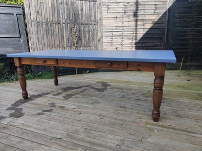 Spisebord, Fyrretræ, Langbord, b: 100 l: 240, Langbord med to skuffer - malet bordplade. Så solidt a