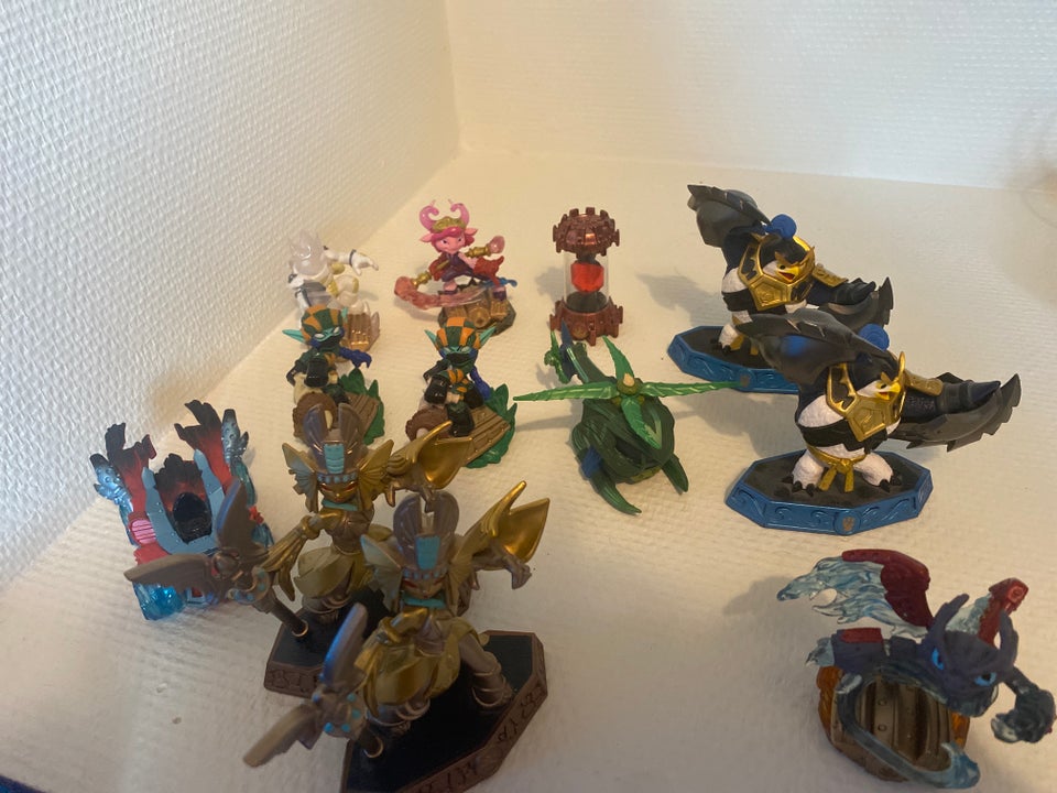 Spil, Skylanders imaginators og superchargers