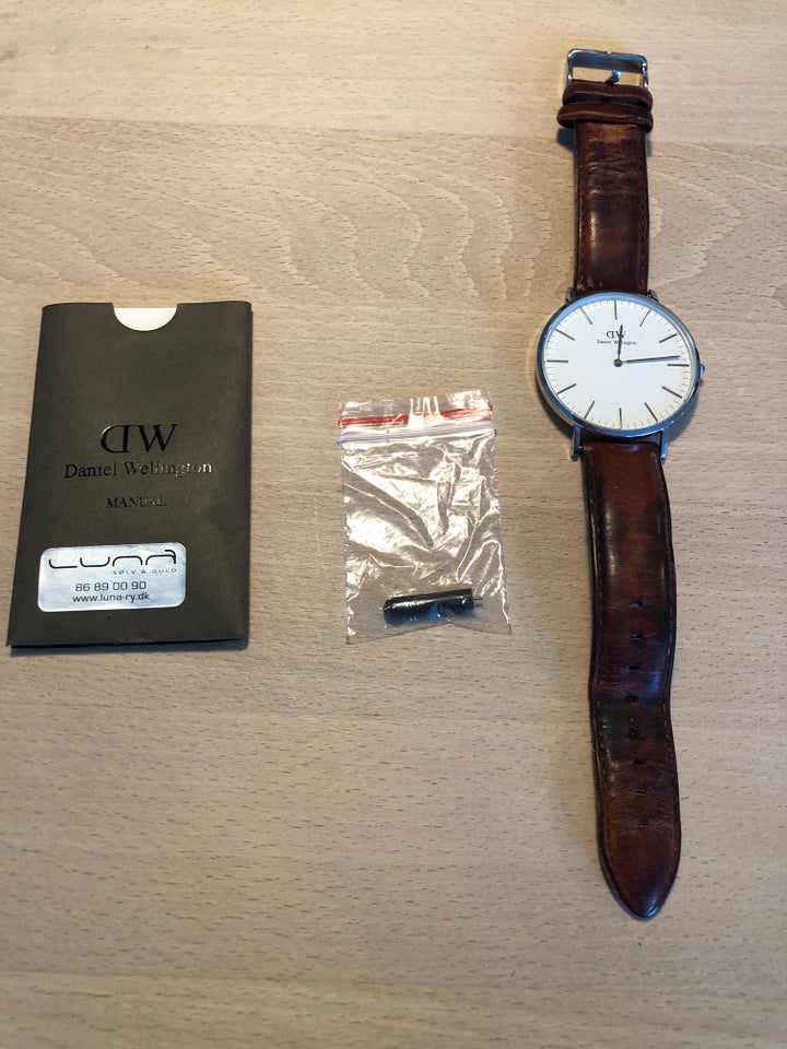 Herreur, Daniel Wellington