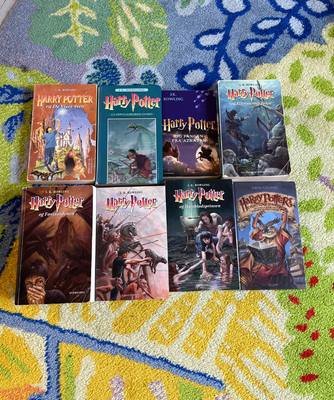 Harry Potter bøger, J. K. Rowling, genre: fantasy, Harry Potter bind 1-7 i paperback.
Harry Potter o