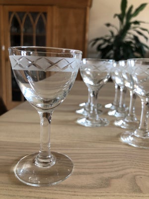 Glas, Snapseglas , Holmegaard, Ejby, 8 stk. H 8,5 cm. 
Pr glas kr 30