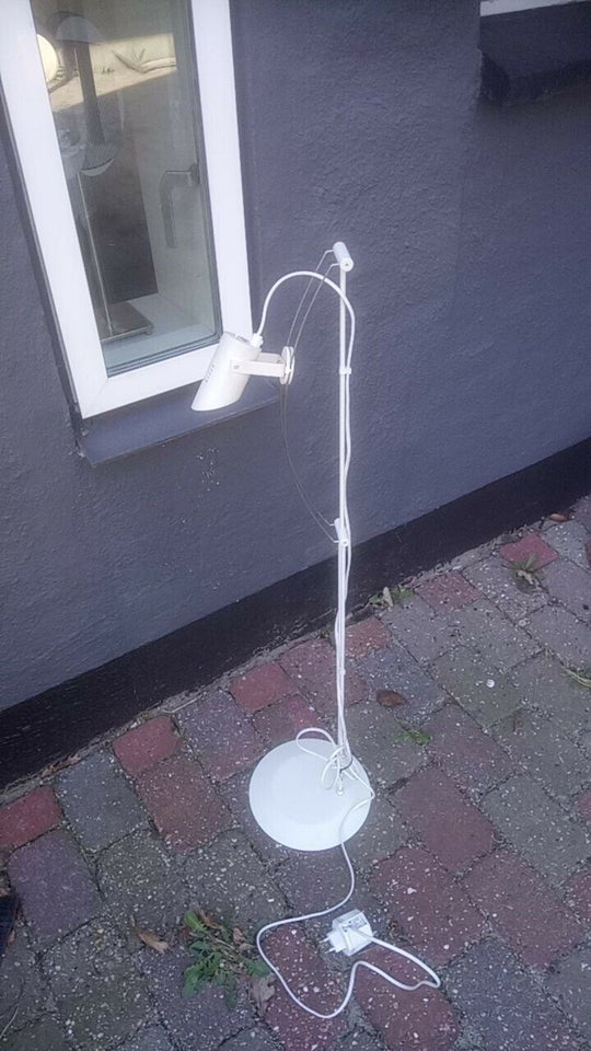 Standerlampe