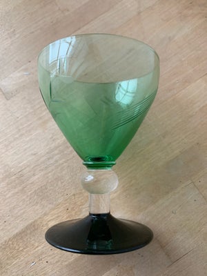 Glas, Glasserie mrk  Aase, Holmegaard glasværk, 10 flotte grønne hvidvinsglas 10 cm høje
Fejlfri 
Fl