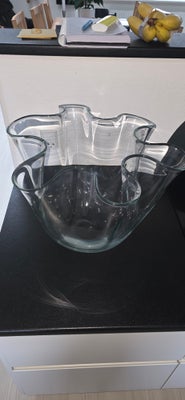 Vase, Stor Holmegaard glasvase, Holmegaard, Stor Unika Holmegaard glas vase/skål 30cmx40cm
3000kr. e