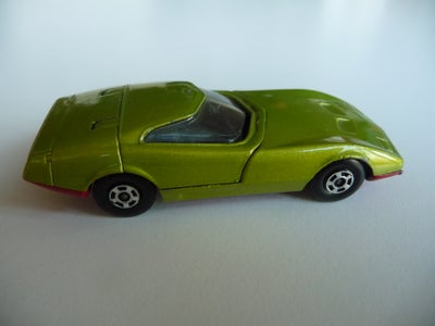 Modelbil, Matchbox Sportsvogn, Sportsvogn Dogde Charger

Flot stand ingen æske

Sælger alle mine bil