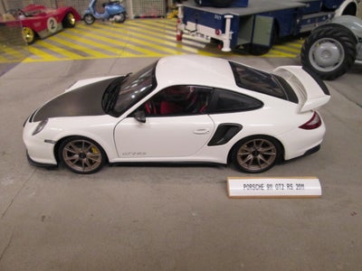 Modelbil, Porsche 911 GT2 RS Minichamps , skala 1:18, Fejlfri med æske