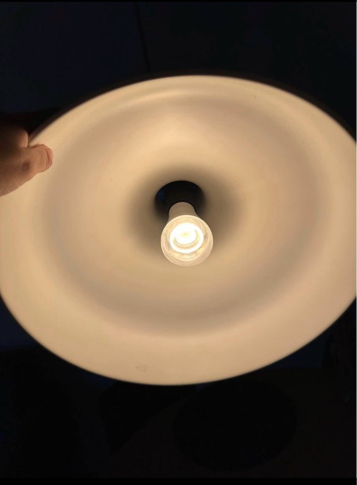 Anden loftslampe, Ikea