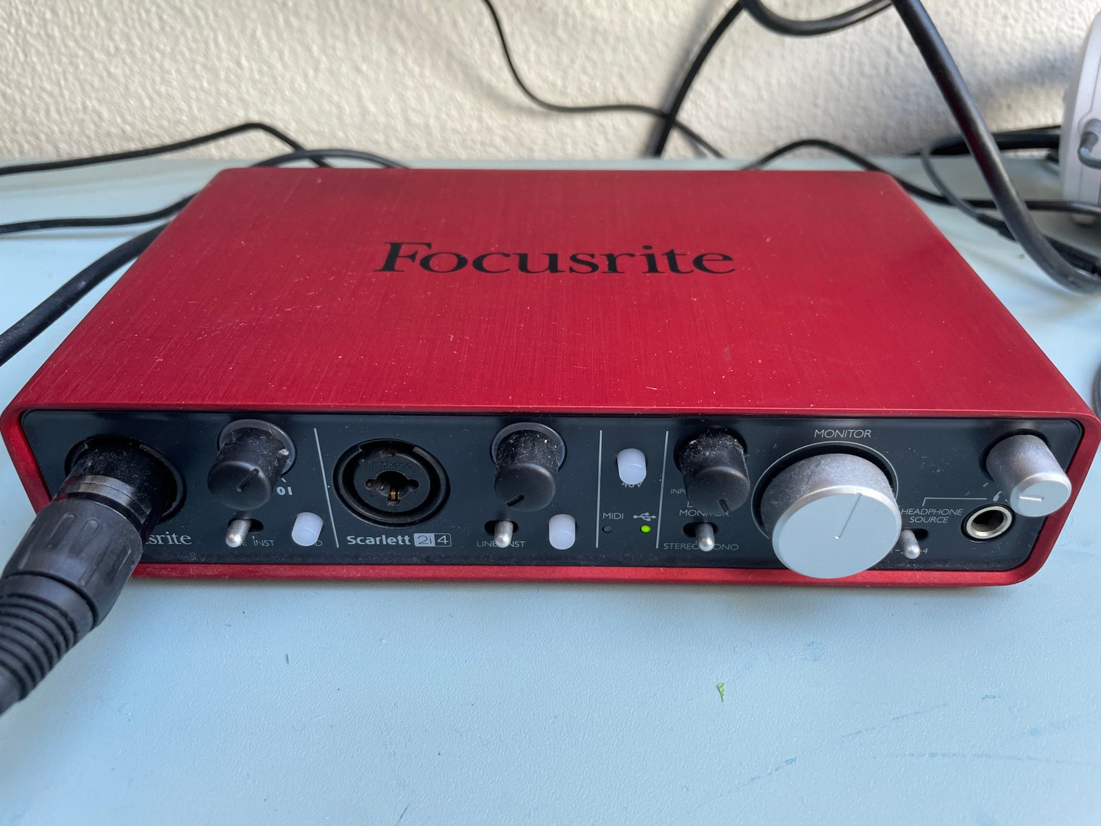 Audio interface, Focusrite Scarlett 2i4