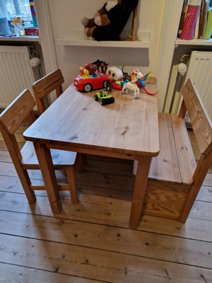 Bord, Ikea, Børnebord med tilhørende to stole og bænk (med opbevaring). Bordet måler h:50, b:48, l:7
