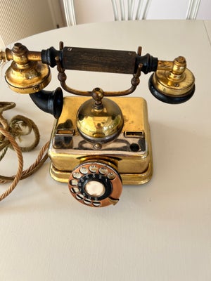 Telefon, KTAS, Gammel flot  Retro KTAS telefon. Trænger til en knofedt pudsning. 