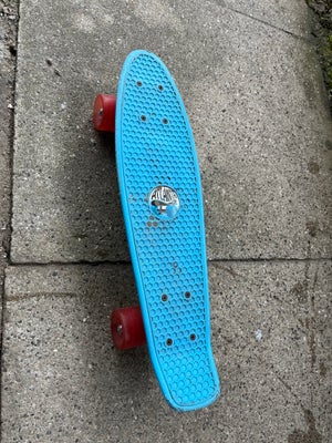 Skateboard, Se fotos
Køb det for 50 kr.
Fejler intet.
Kun til "det ene ben"!!
Svend i Randers tlf 27