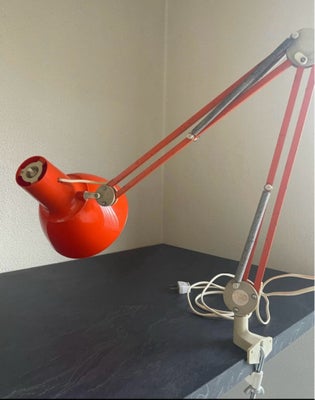 Arkitektlampe, Luxo, Orange retro arkitektlampe / skrivebordslampe eller arbejdslampe. Luxo PL- 85 c