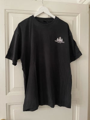 T-shirt, ID, str. XXL,  sort,  bomuld,  God men brugt, Retro t-shirt fra 2016 med Raiders, sender ge