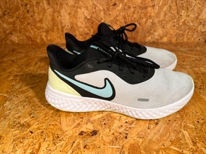lade Kilde Portal Find Nike Sko Str 41 på DBA - køb og salg af nyt og brugt