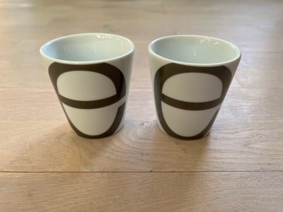 Porcelæn, To kopper, To helt nye kopper / kaffekopper / espressokopper fra Emmerys.
Porcelæn. 

Højd