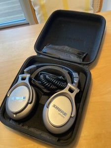 Used Shure SRH940 Headphones for Sale | HifiShark.com