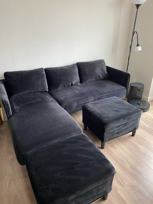 Sofa, velour, 3 pers., Sort velour sofa sælges med 2 stk puf som også er i velour. 

193cm lang
74 c