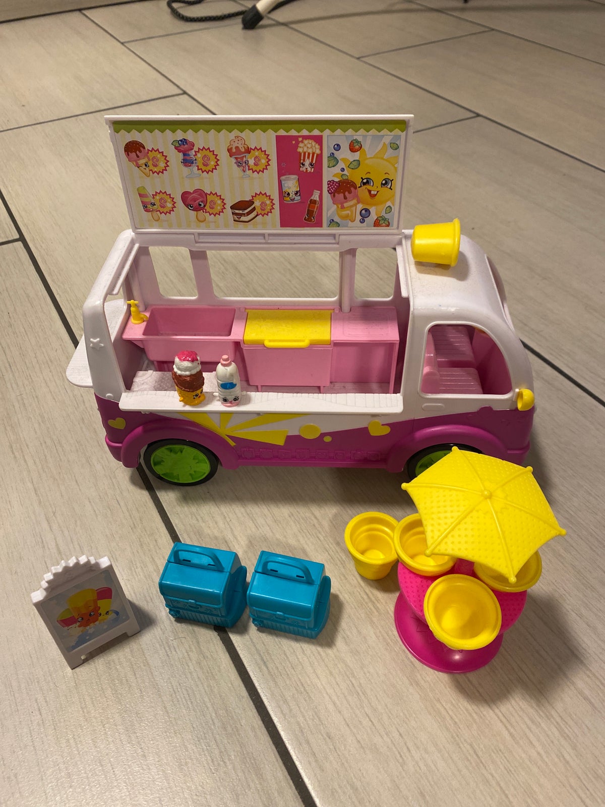 handikap Penge gummi Opiate Andet legetøj, Shopkins ice cream truck, Shopkins – dba.dk – Køb og Salg af  Nyt og Brugt