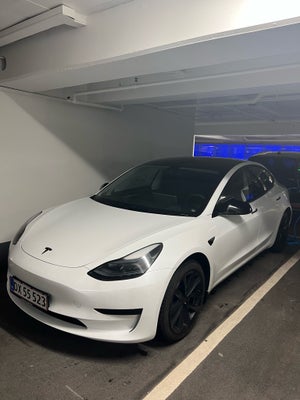 Tesla Model 3, El, aut. 2022, km 40000, hvid, nysynet, klimaanlæg, aircondition, ABS, airbag, 4-dørs