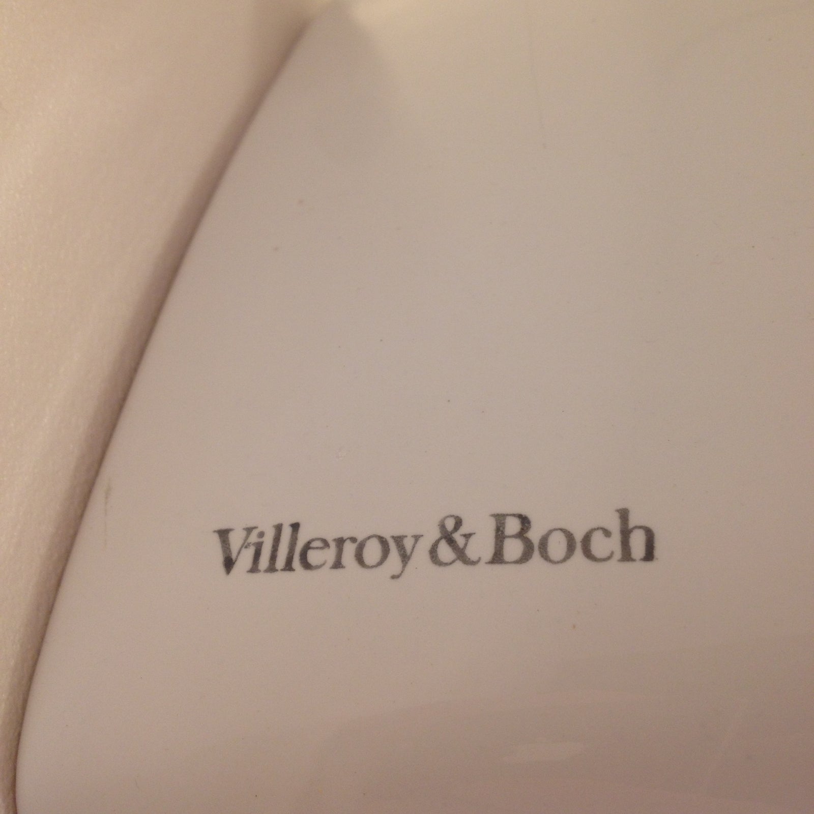 V & R Porcelæns håndvask god og bred allround vask, Villeroy
