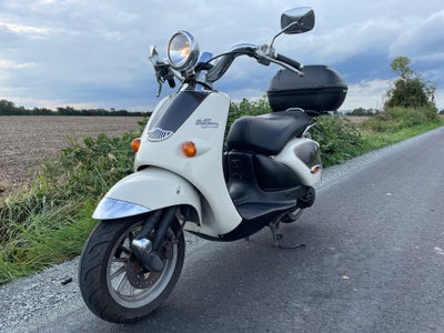 Aprilia Habana Mojito Custom 50, 2007, 7600 km, Cremefarvet, Scooter 45 Aprillia Habana Mojito custo