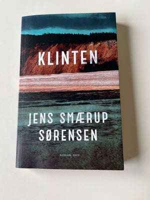 Klinten , Jens Smærup Sørensen , genre: roman, Klinten af Jens Smærup Sørensen 
Paperback 

Beskrive