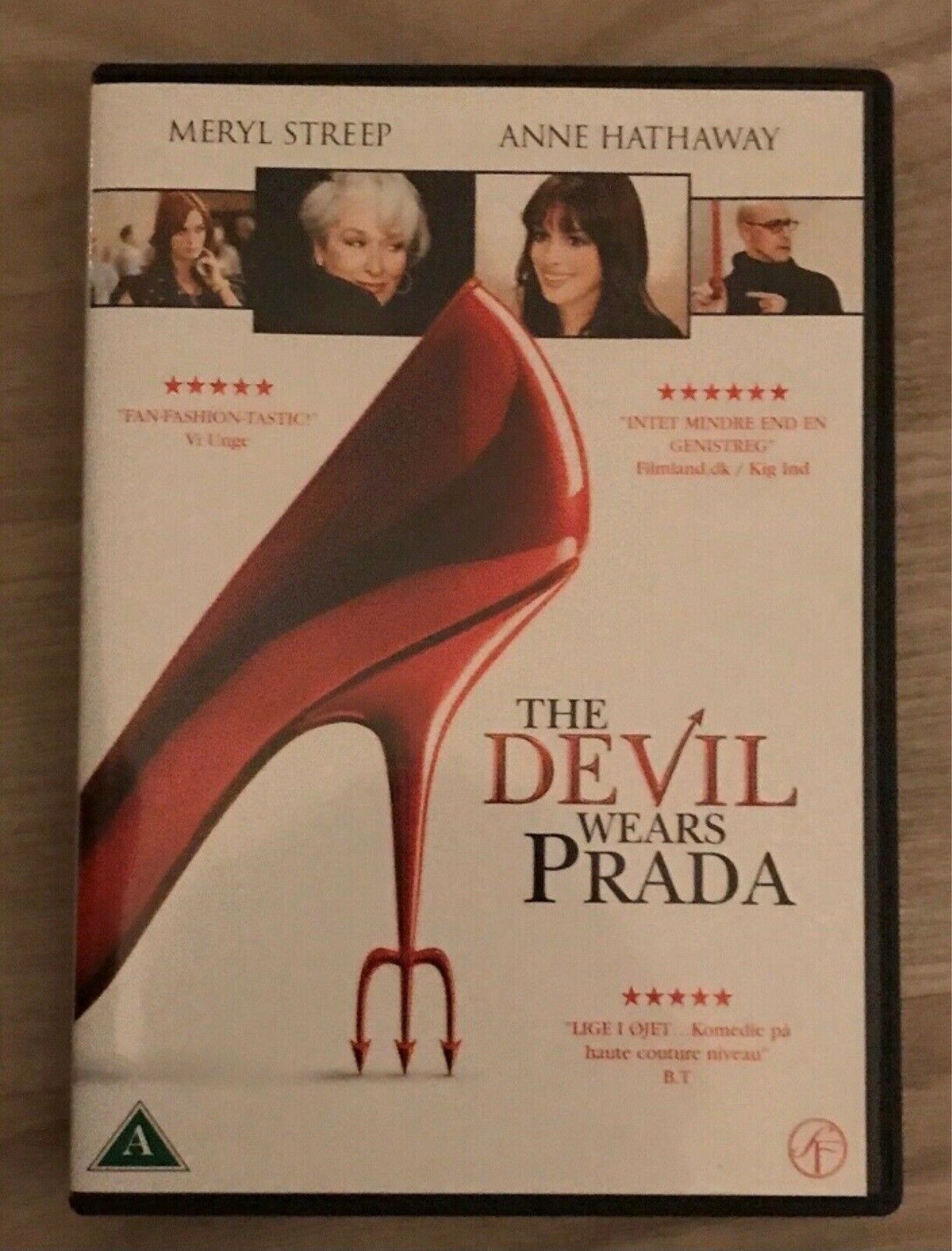The DEVIL Wears Prada, DVD, komedie  - Køb og Salg af Nyt og Brugt