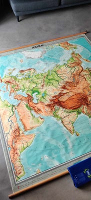 Landkort, Skolekort, Gammelt landkort skolekort Asien, måler 210x230 flot stand trods alder 