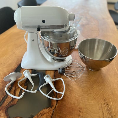KitchenAid Artisan røremaskine, KitchenAid, Fra 2019, 4,8 L.

Medfølger:
2 skåle i rustfrit stål
4 s