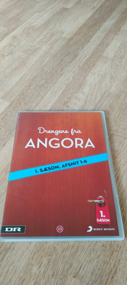 Drengene Fra ANGORA – 1. Sæson, afsnit 1-6, instruktør Simon