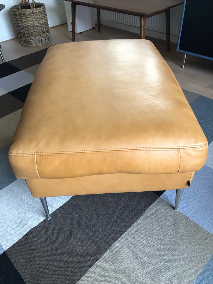 Meget fin læder sofa fra ILVA, cognacfarvet