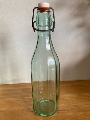 Glas, flaske, saftflaske gamle med patentprop, kantet flaske, svagt grønligt glas, 1/2 liter, 26 cm 