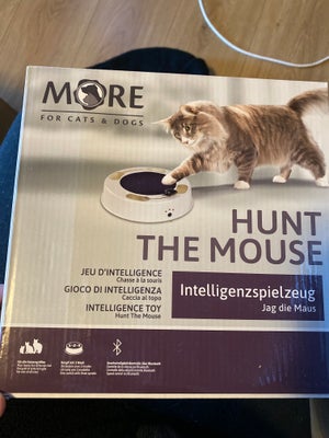 Legetøj, Hunt the Mouse, Sælger dette legetøj til katte/killinger da det ikke er blevet brugt 
Det v