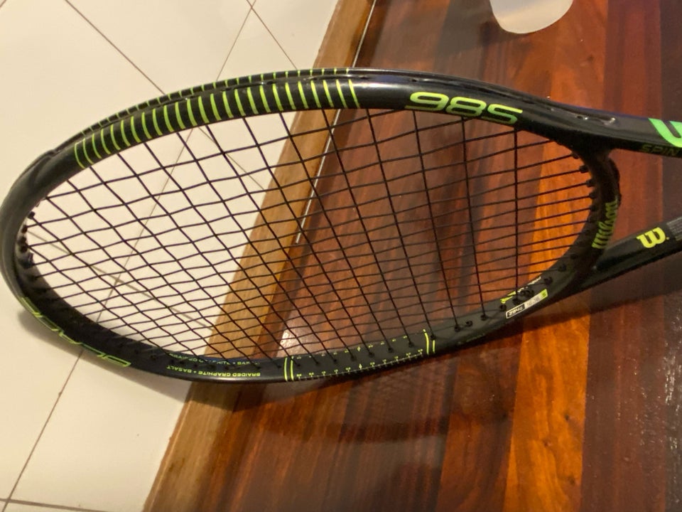 Tennisketsjer, Wilson Blade