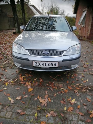 Ford Mondeo, 1,8 Ghia, Benzin, 2006, km 243000, gråmetal, træk, nysynet, klimaanlæg, ABS, airbag, al