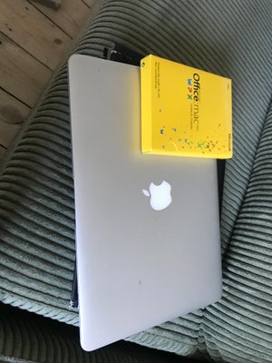 MacBook Air, God, Fungerer fint

13 tommer

Model A1468

År ca 2015-2017