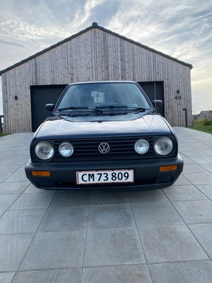 VW Golf II, 1,3 Madison, Benzin, 1990, km 231434, blåmetal, træk, 3-dørs, service ok, Super fin VW G