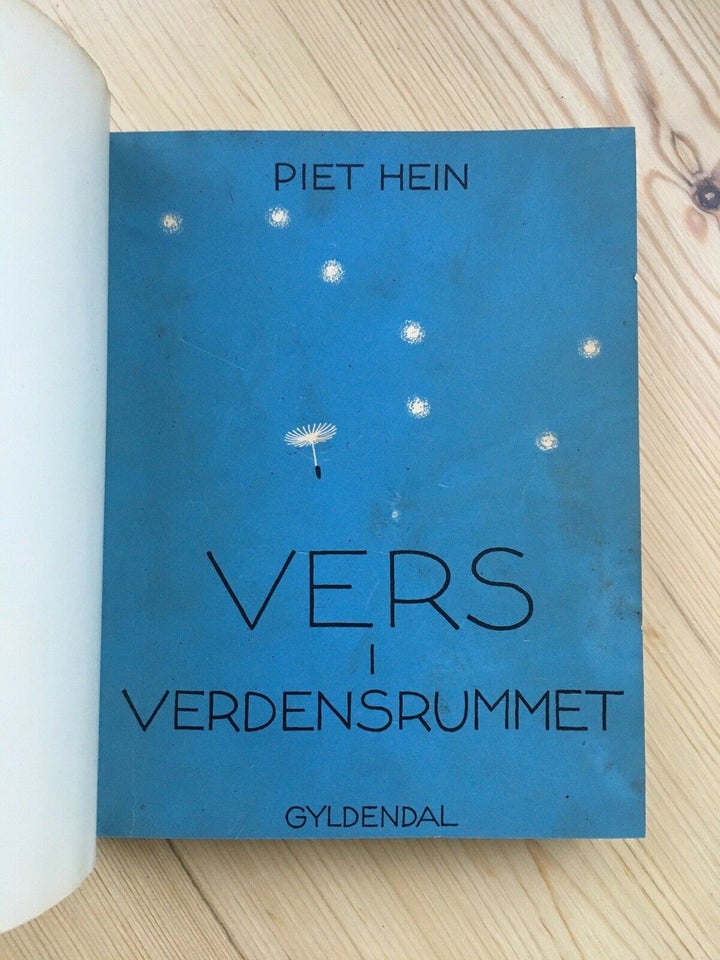 Vers i verdensrummet, Piet Hein, genre: digte