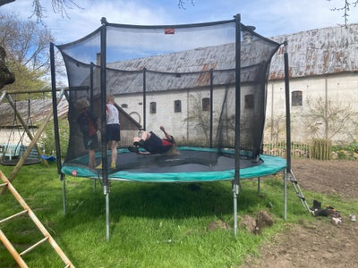 Trampolin, Berg favorit 380 cm med sikkerhedsnet, 3,5 år gammel trampolin - ikke til nedgravning. Sæ