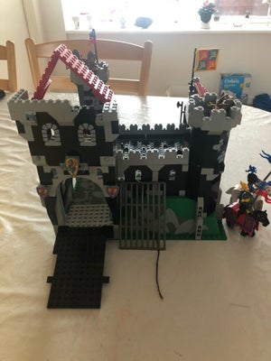 Lego Castle, 6086, Sjælden legoborg seriens. 6086 Fra absolut røgfrit hjem. Mangler smådele men sælg