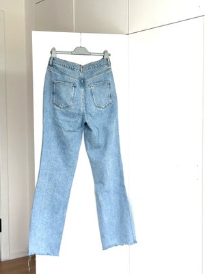 Jeans, Zara, str. 40,  Blå,  Bomuld, Fede, højtaljede jeans, der er født med slidte kanter. Behageli
