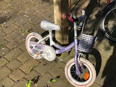 Pigecykel, classic cykel, 12 tommer hjul, God som første børne cykel. 12’’. Funger fint men noget ru