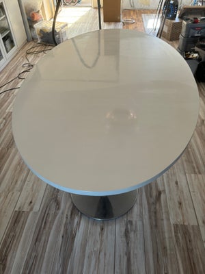 Spisebord, b: 120 l: 200, Fint ovalt spisebord med to ben. Små brugsspor i bordpladen. Måler 200x120