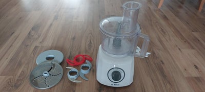 Food processor, Bosch, Foodprocessor

Kun brugt 1 gang og derfor næsten som ny

Sælges kun ved afhen