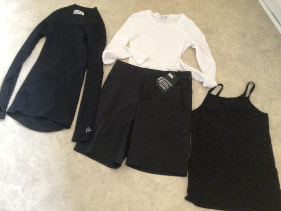Blandet tøj, Shorts, 2 bluser – – Køb og Salg og Brugt