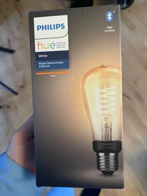 Pære, Philips hue, Philips Hue White Ambiance Filament ST64 E27 Edison 
Fejlkøb, fejler intet 