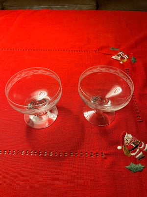 Glas, Champagne/dessert glas, Ejby, 8 stk smukke Ejby glas som kan anvendes enten som champagne glas