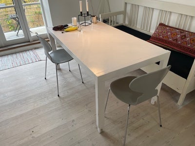 Spisebord, Hvidmalet bøg, Ikea, b: 85 l: 150, Spiseborde der kan udvides med plade så længde bliverc