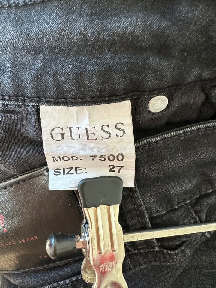 Jeans, GUESS, str. 27